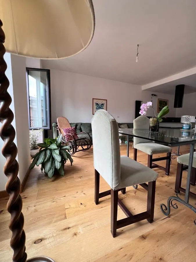 Appartamento A Casa Di Eli Lecce 0*,